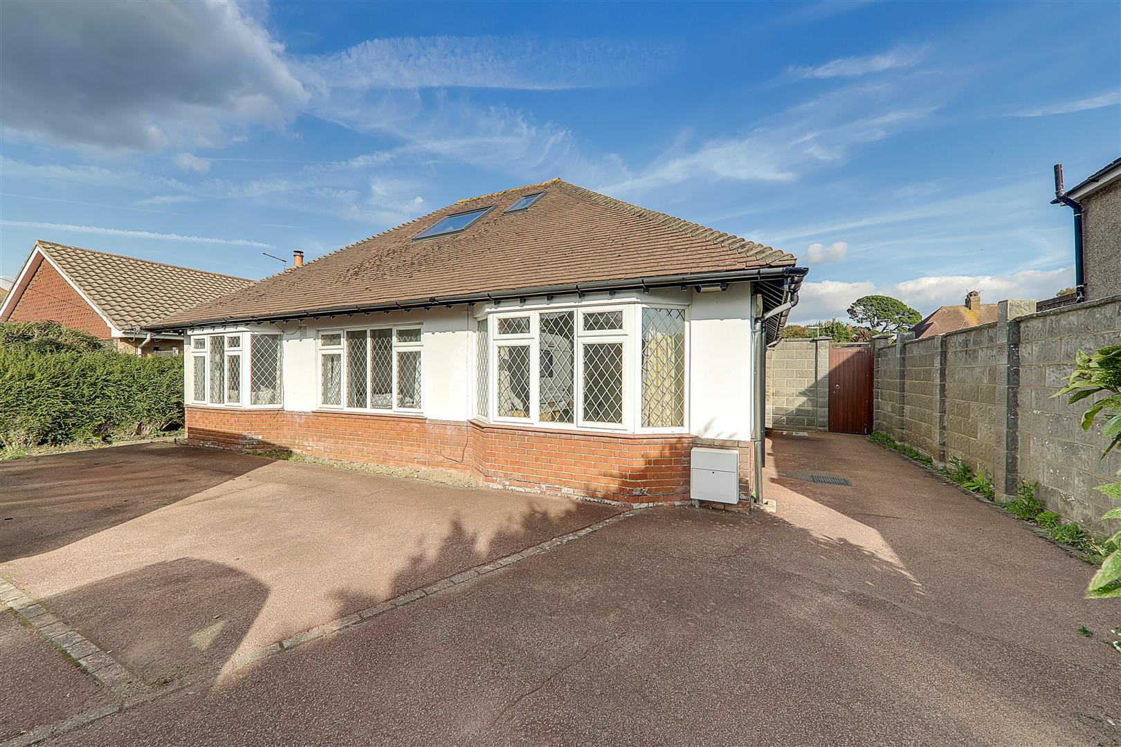 Bungalow - Detached | St. Andrews Road, Worthing | To Let